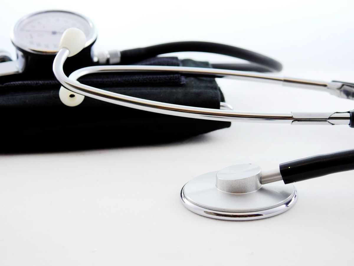 ¿Cuánto cuesta y cuánto dura el dictamen médico de licencia en Costa Rica?